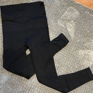 Belly Bandit Mother Tucker leggings